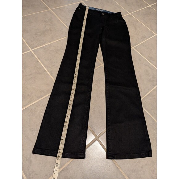 112337772 Wrangler Women's Ultimate Riding Jean Mid Rise Willow Bootcut - Aubree - Picture 7 of 16